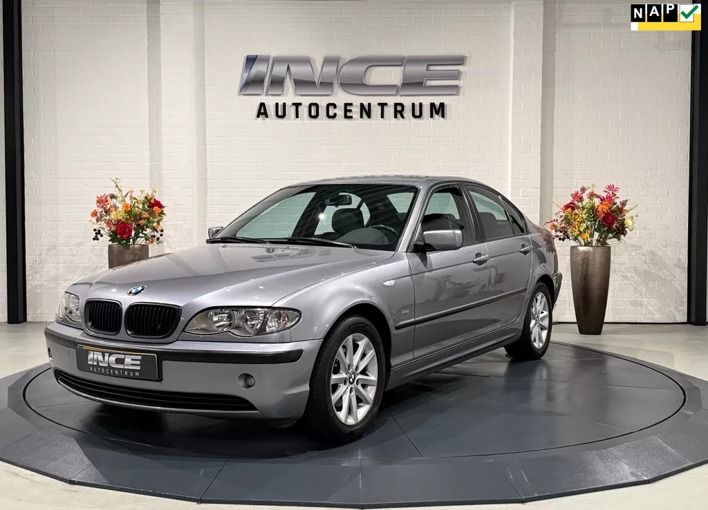 BMW 3-serie 316i Lifestyle Executive | Automaat | Youngtimer